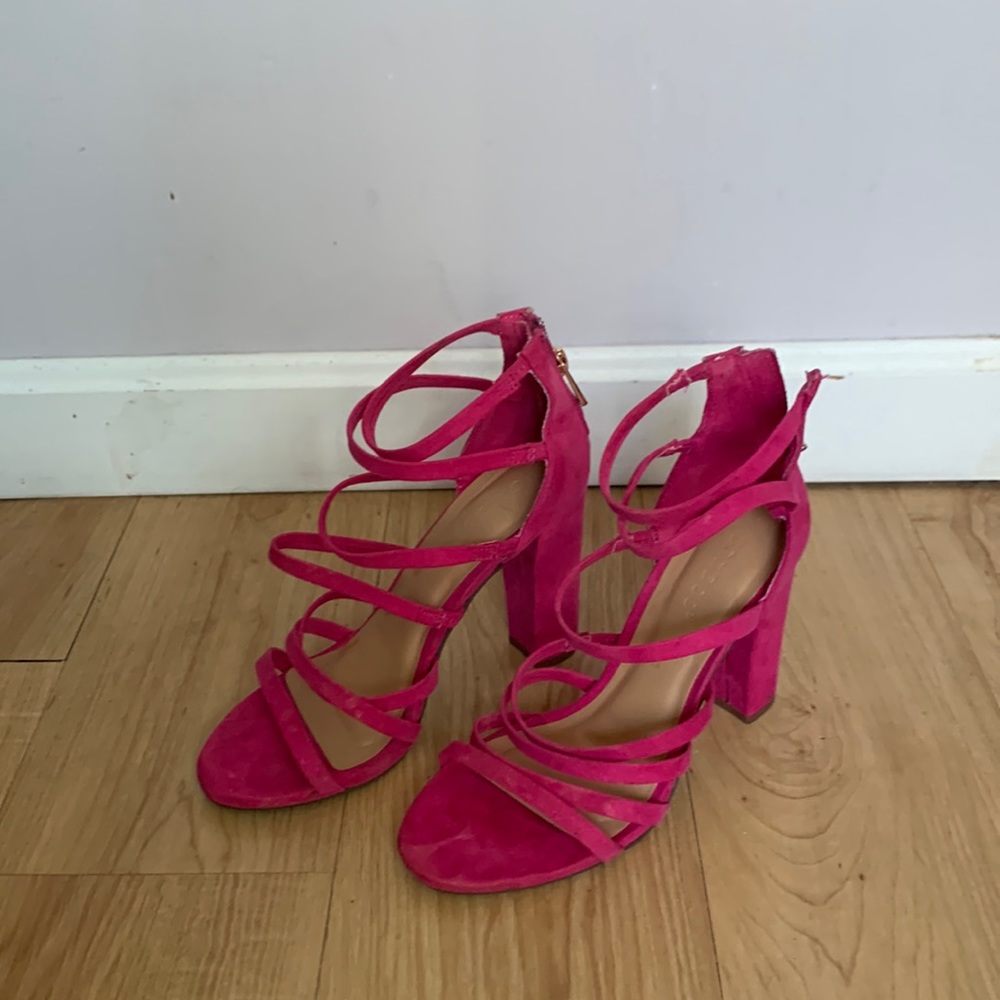 Pink suede staple shoes, worn a few times